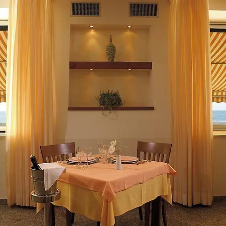 호텔 Sea Palace Fuscaldo