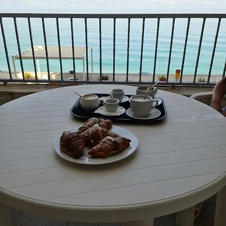 Sea Palace Szálloda 4*