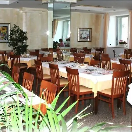Hotel Sea Palace Fuscaldo