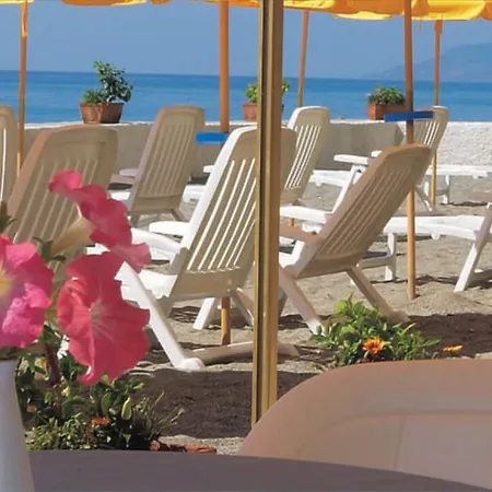 Sea Palace Hotel 4*