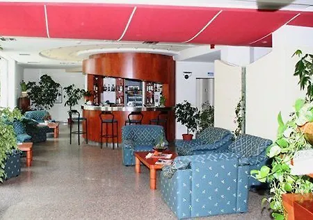 Sea Palace מלון
