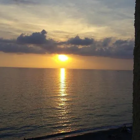 Szálloda Sea Palace 4*