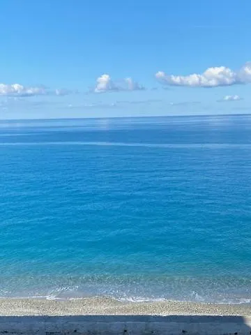 海洋皇宫酒店 4*