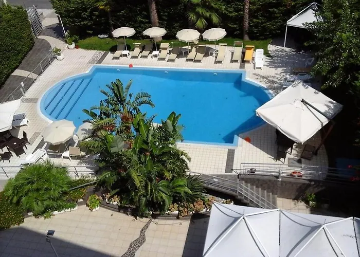 מלון Sea Palace Fuscaldo